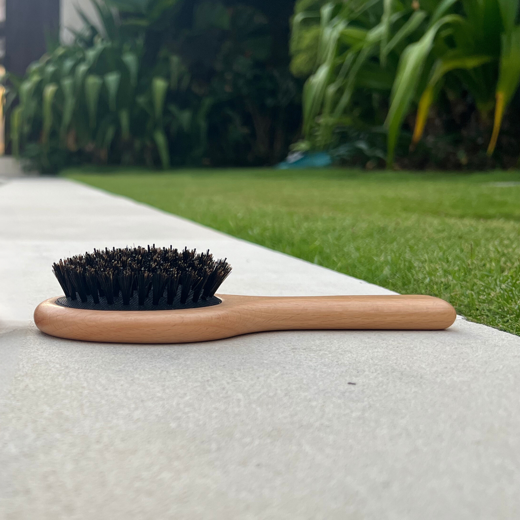 On-the-go Styling Brush